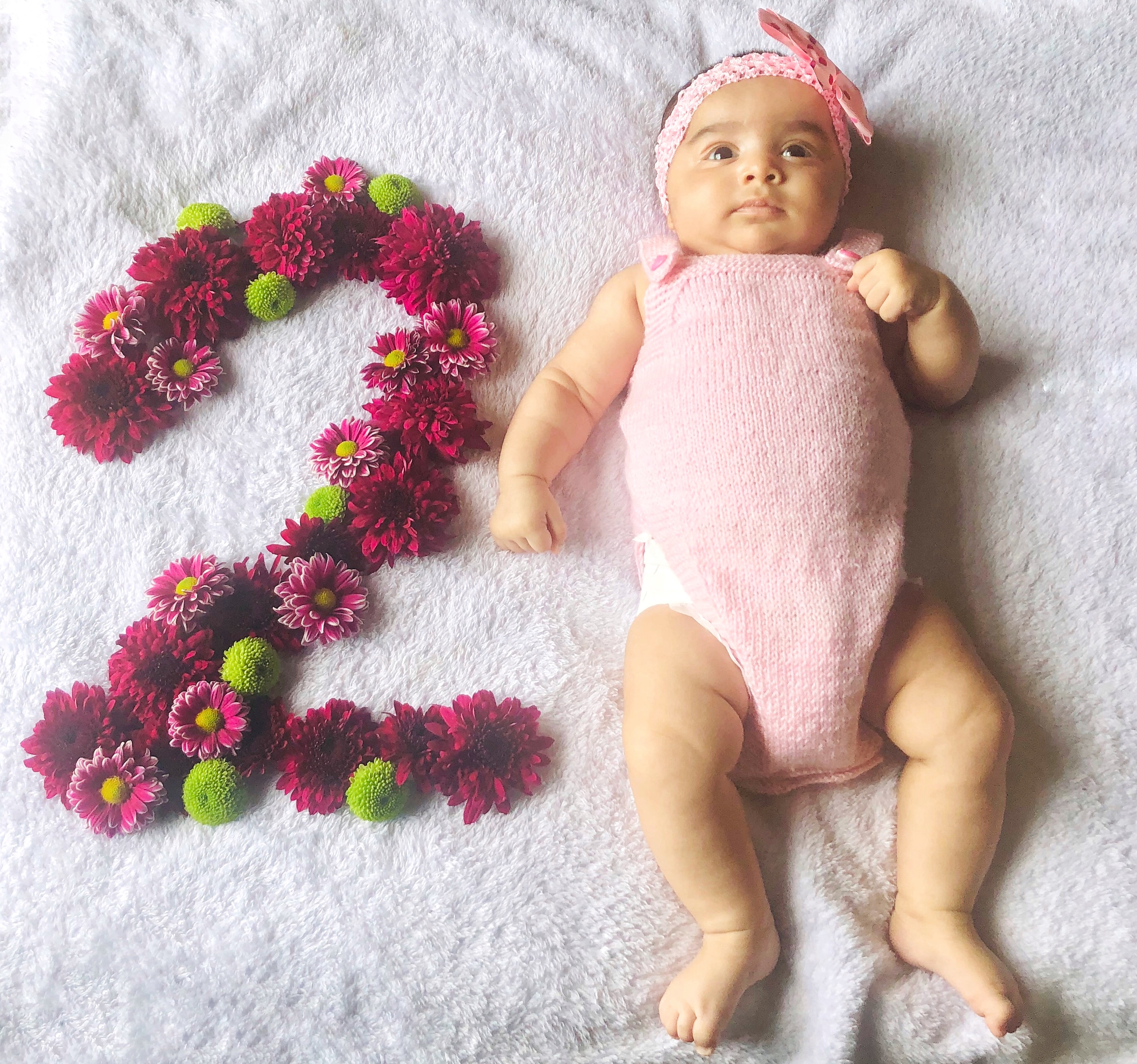 اولین خنده نوزاد موژان شعبانی