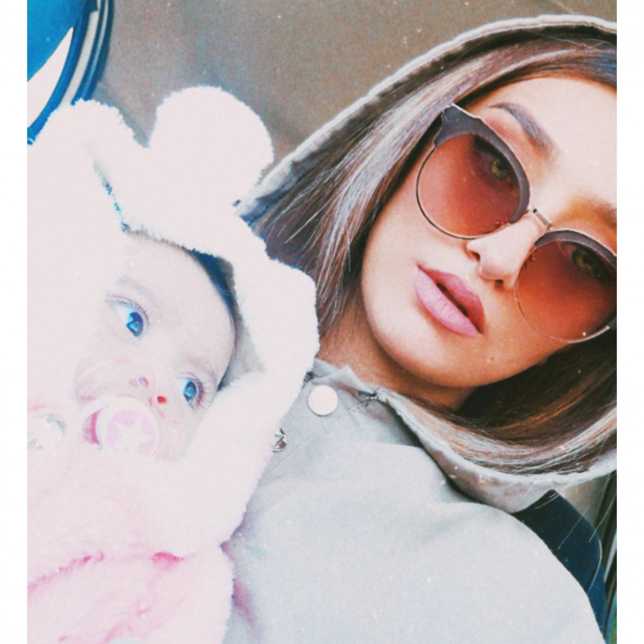 غلتیدن نوزاد گندم لطیف