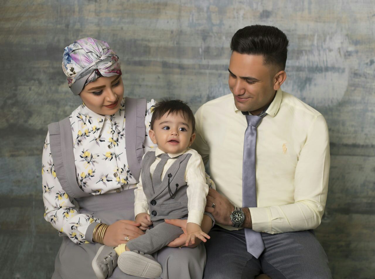 دوازده ماهگی نوزاد آبتین رباط میلی