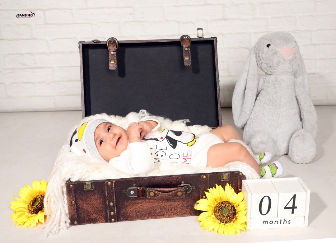 غلتیدن نوزاد سورنا نجمی