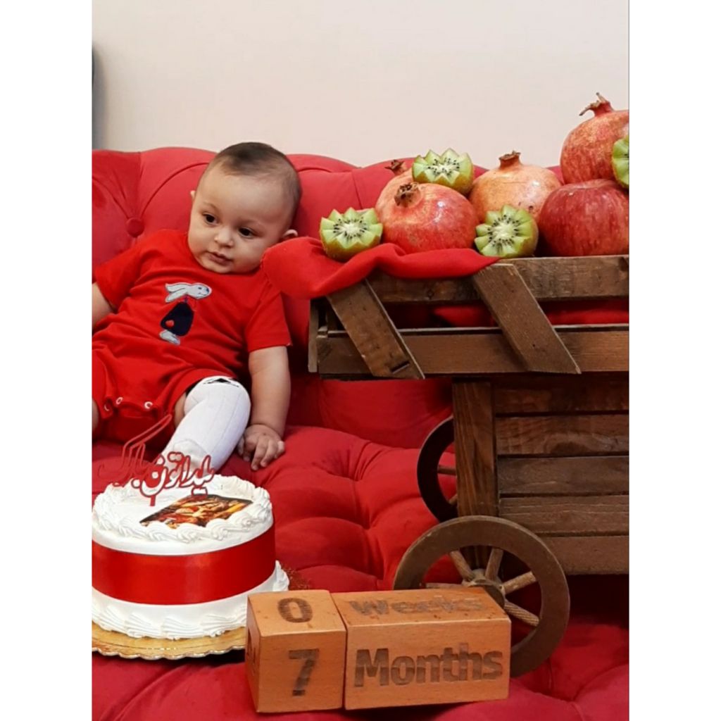 شب یلدا کودک حسین طالع