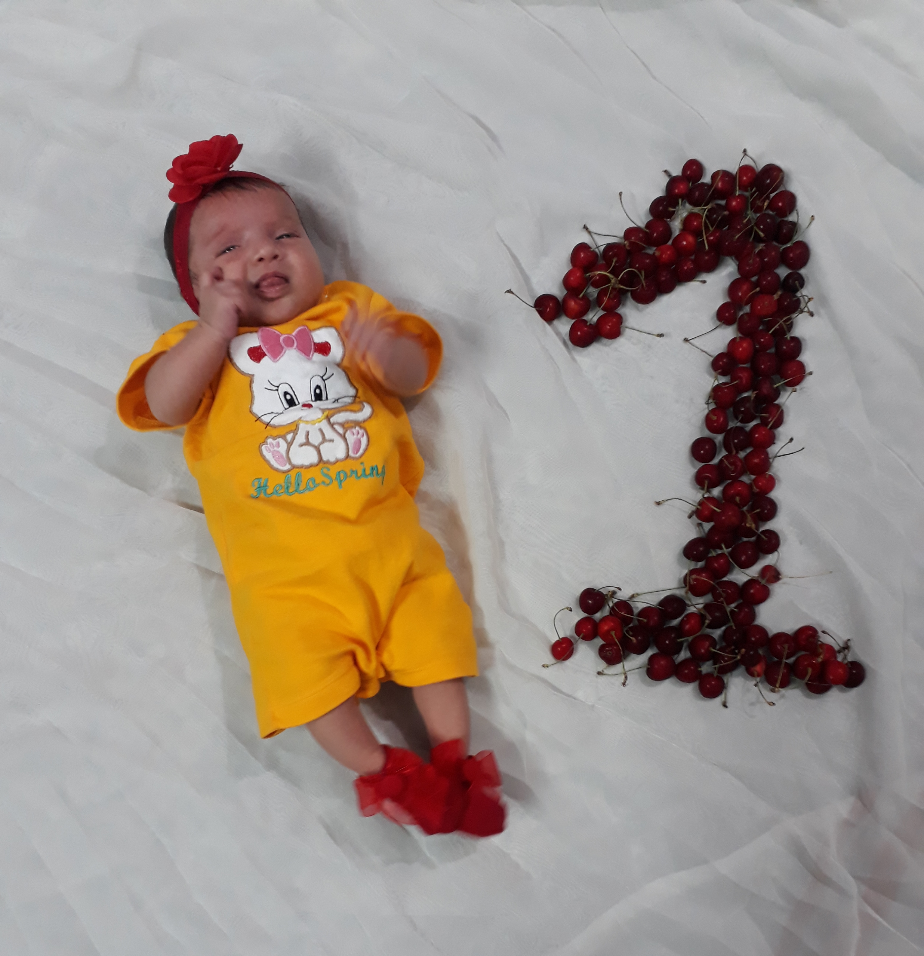 یک ماهگی نوزاد آسنا آهنگری