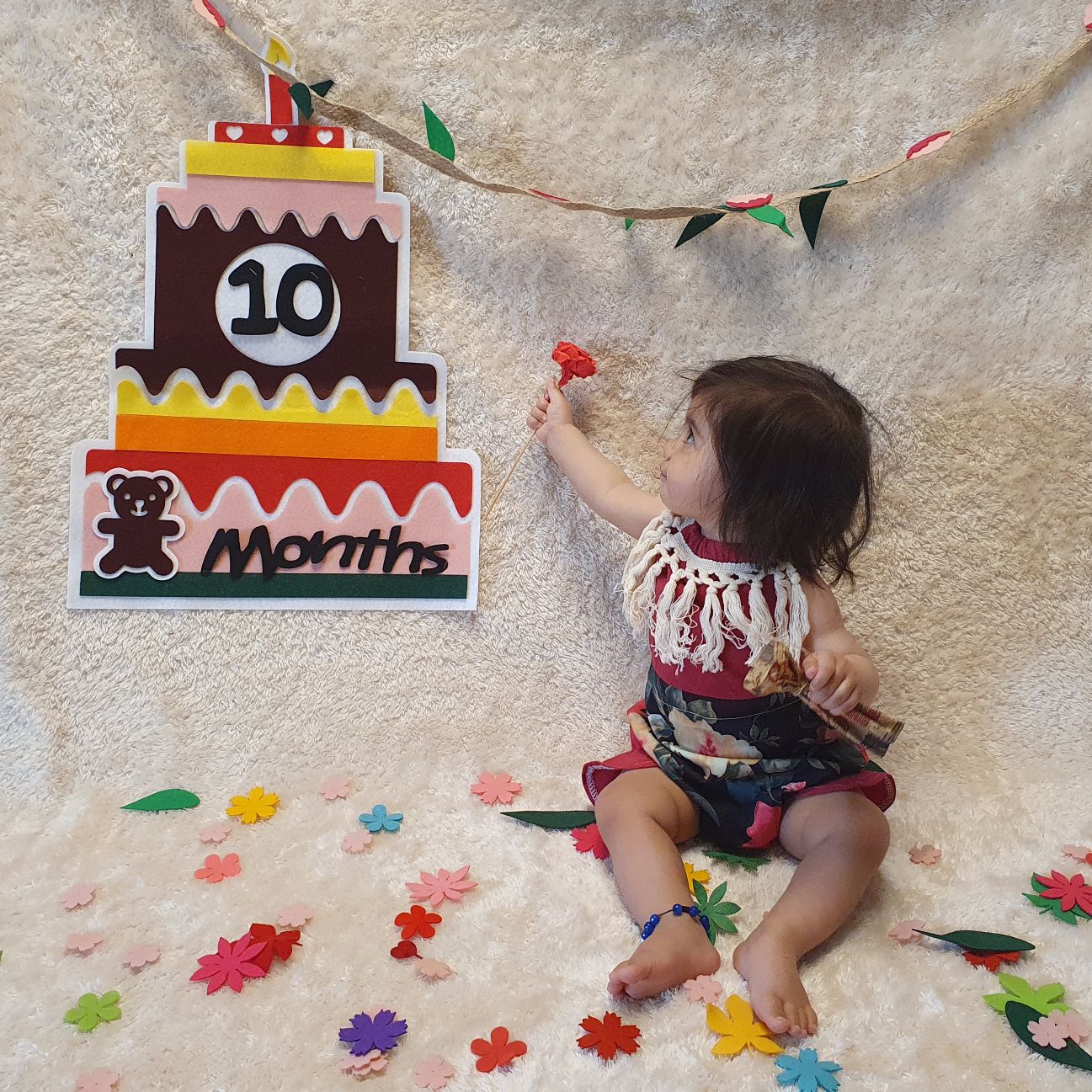 کیک ماهگرد تولد آوا غفاری