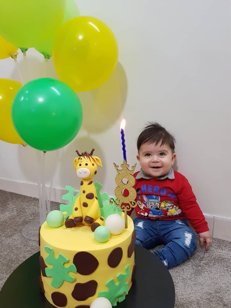 تم عکس زمستانی نوزاد رهام وثوقی