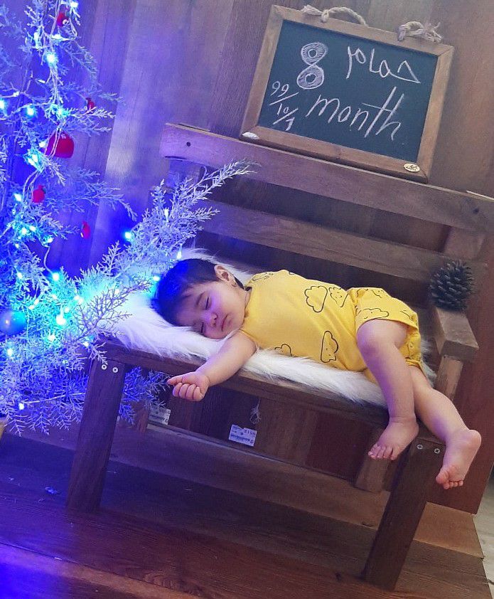 هشت ماهگی نوزاد آسناحاجی پور