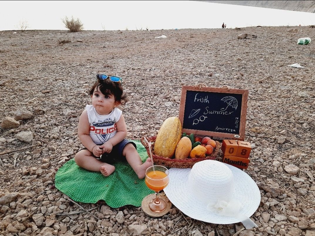 هشت ماهگی نوزاد امیررضا مصطفی لو