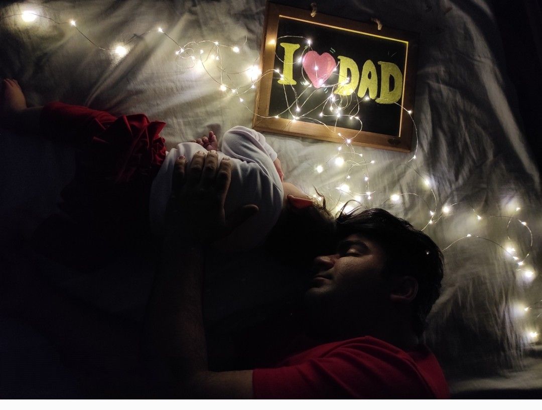 عکس نوزاد با پدر سیده رستا هاشمی