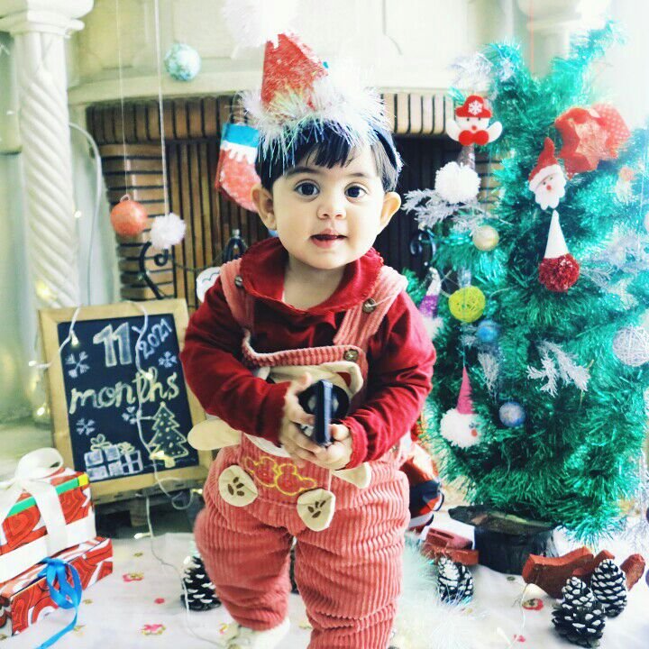 جشن کریسمس کودک نهال سیاوشی