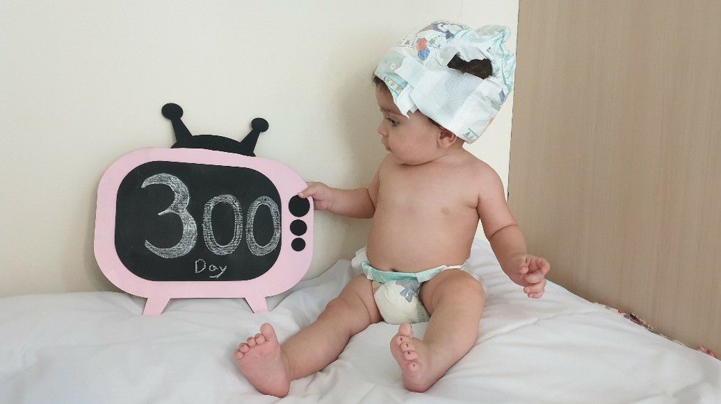 ده ماهگی نوزاد دلسا ذنونی واحد