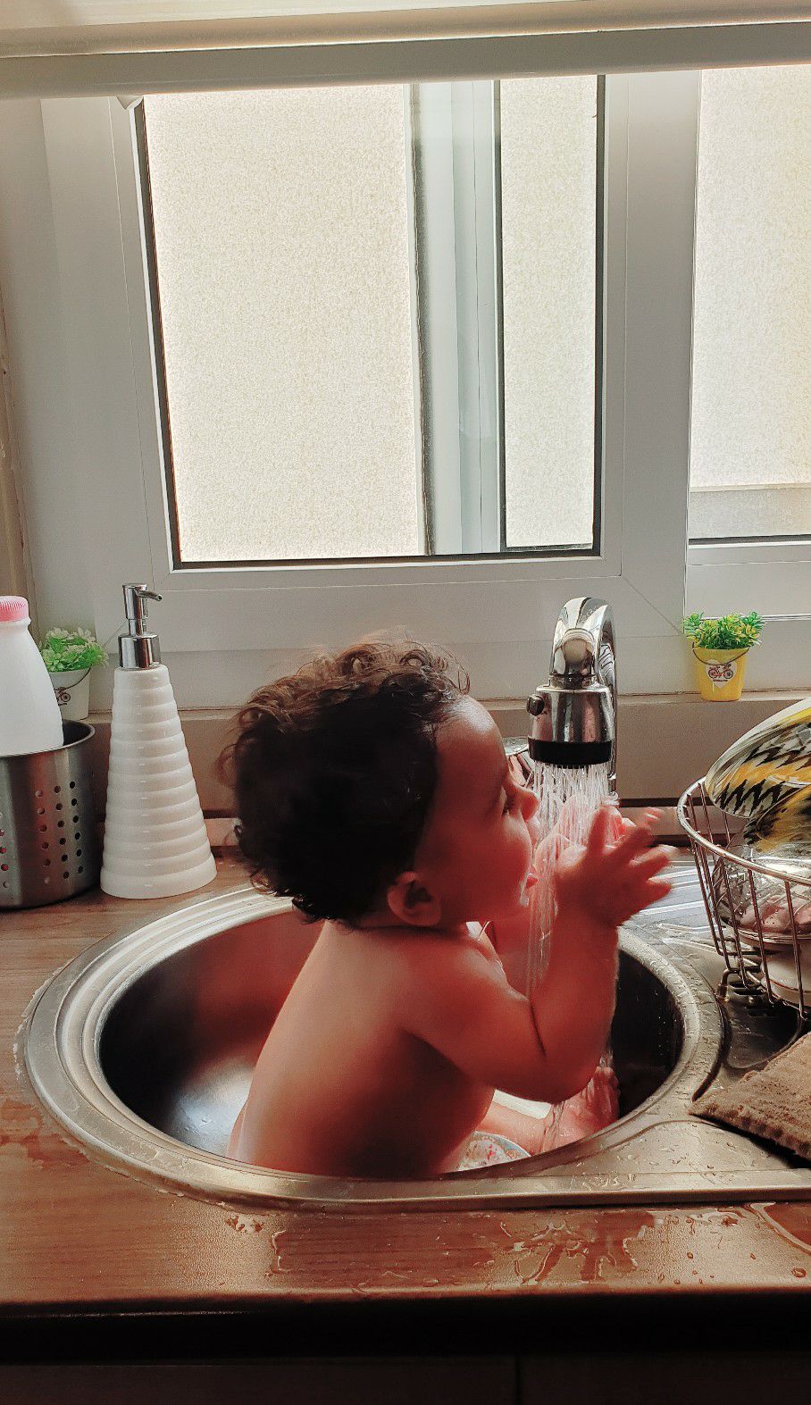 تم عکس تابستانی کودک دلسا ذنونی واحد