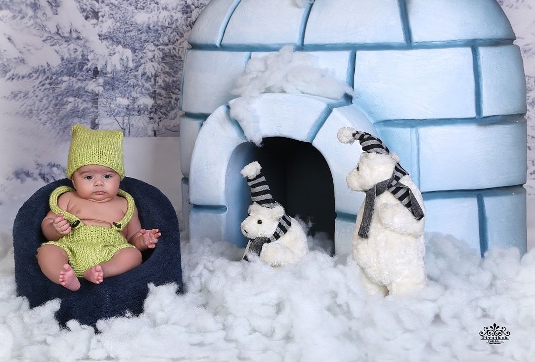 دو ماهگی نوزاد آراز تنهای