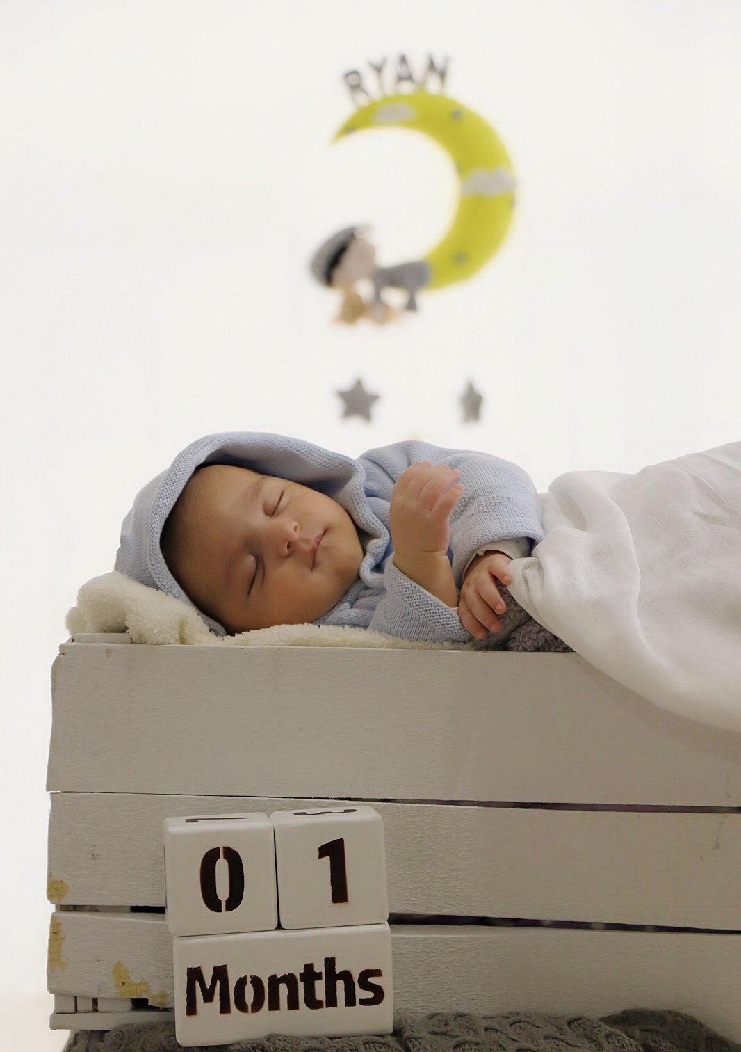 مکعب تاریخ‌شمار رايان باقري