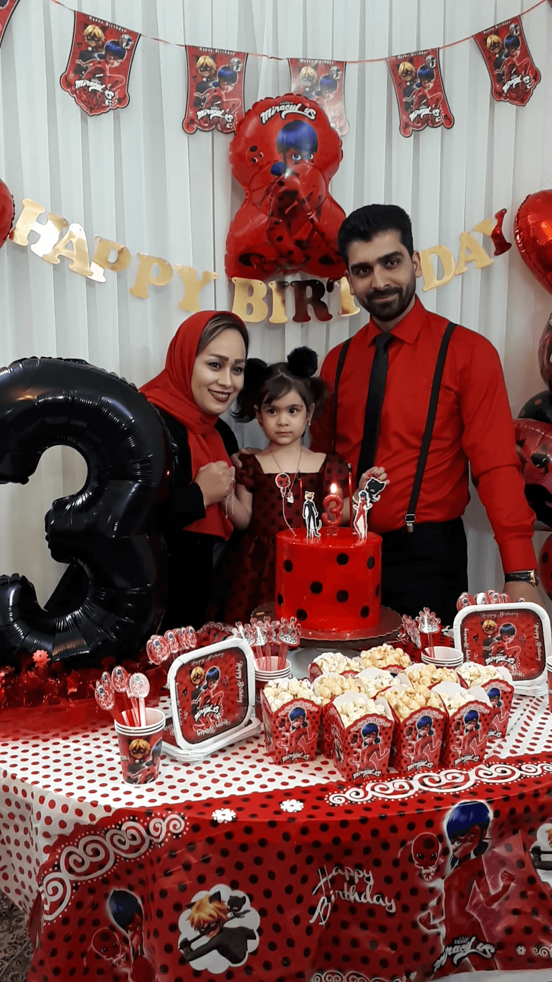 عکس خانوادگی من رقیه خاتون رستمی