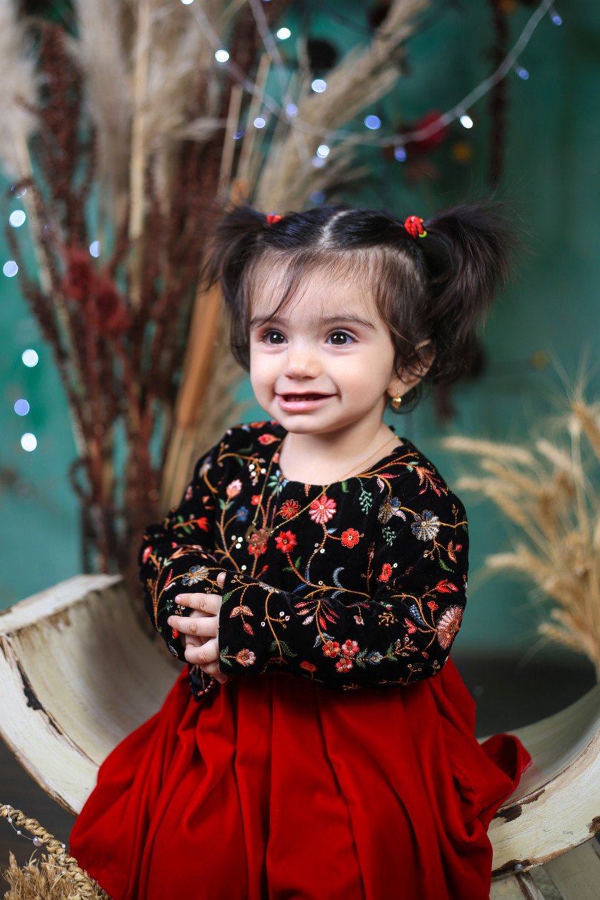 یازده ماهگی نوزاد آرتميس براتيان