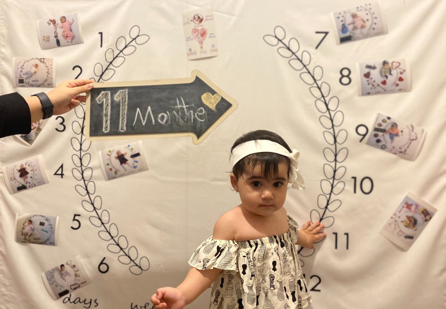 ایستادن نوزاد دلوین قربانی