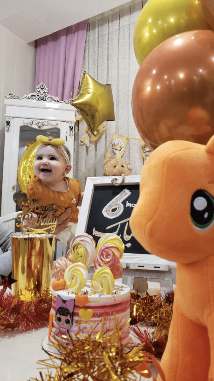 تخته سیاه سفید کارینا روشنی