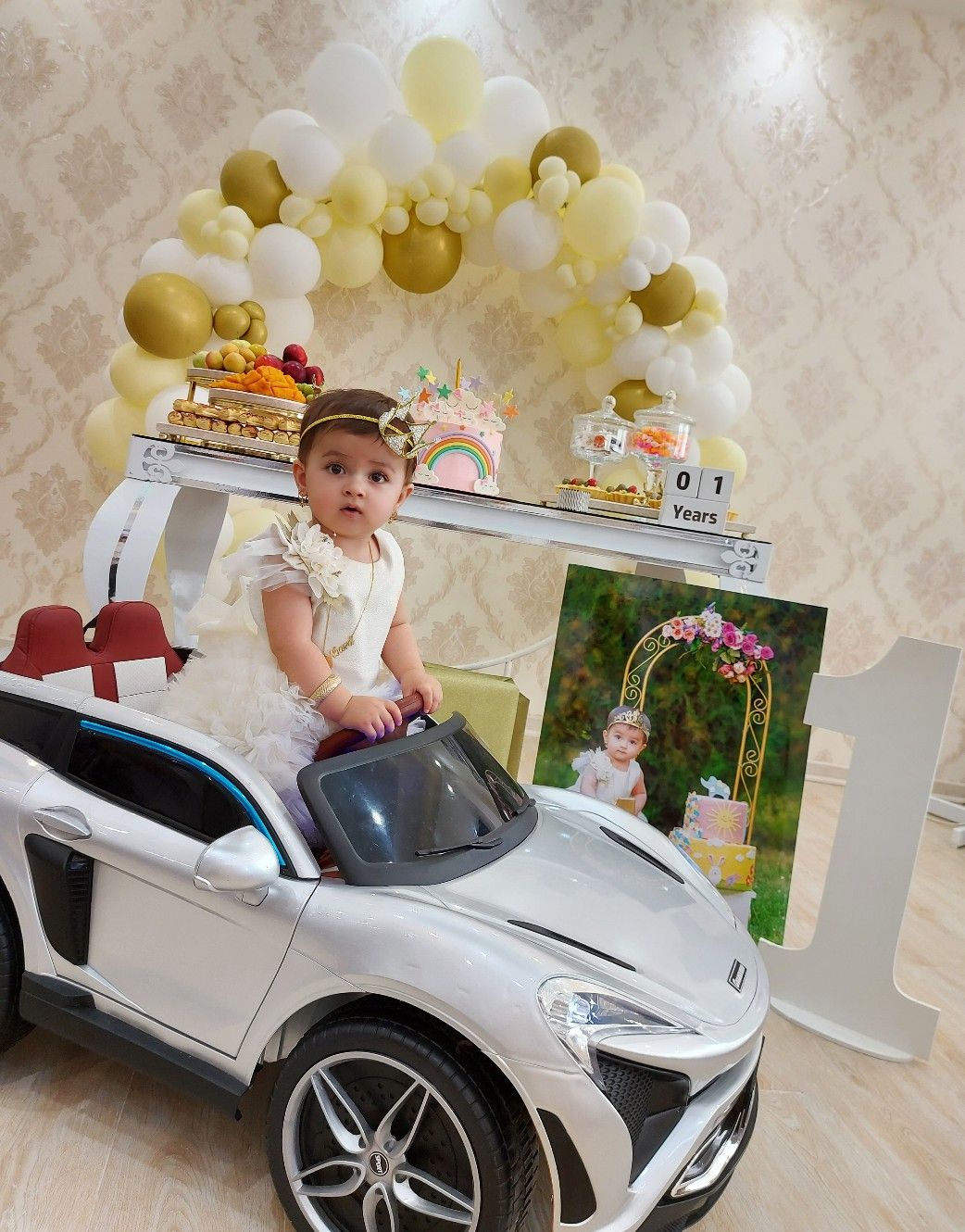 تولد یک سالگی کودک نورا عزیزی