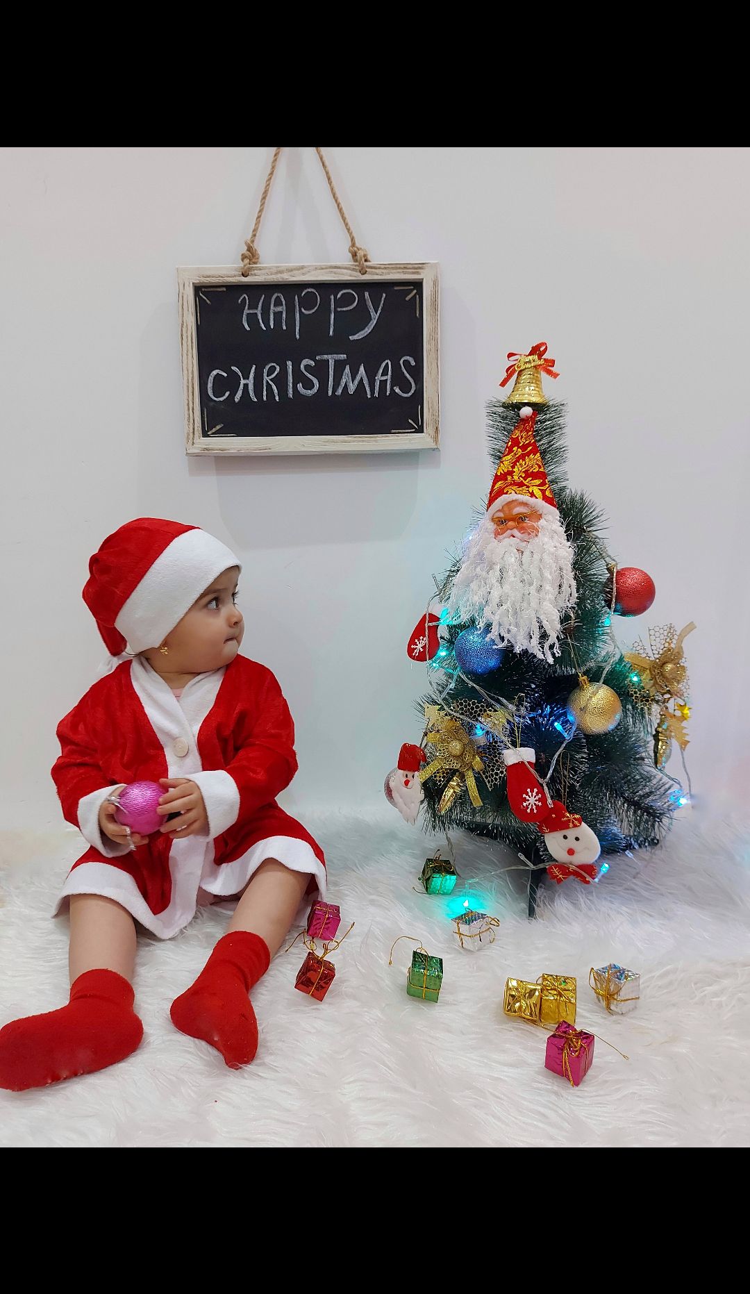 جشن کریسمس کودک نورا عزیزی