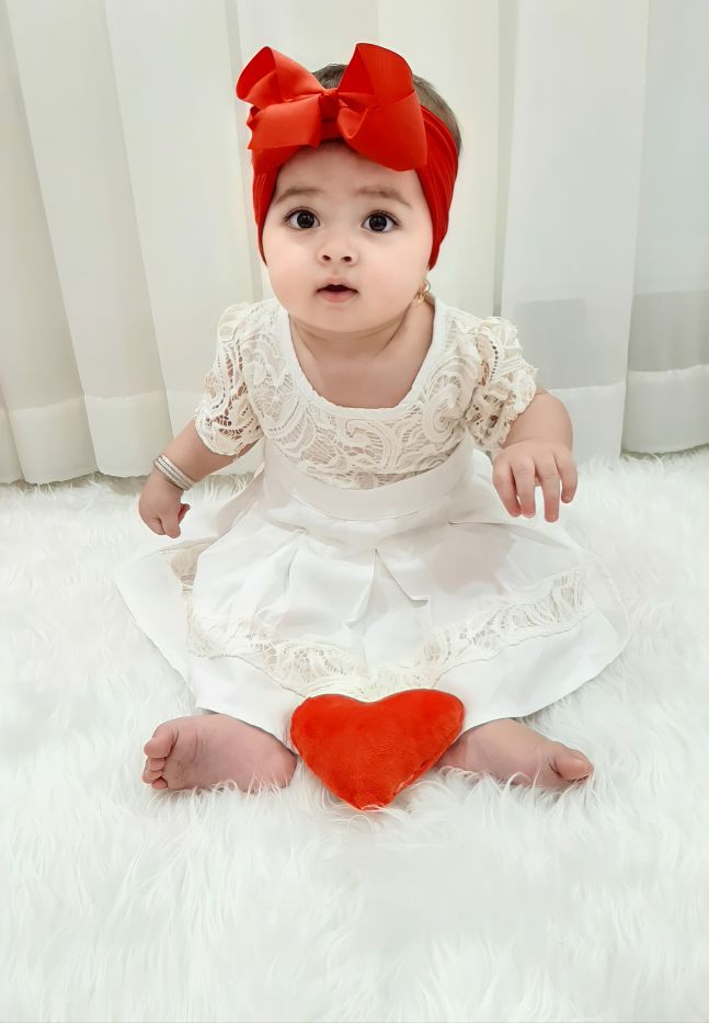 جشن ولنتاین کودک نورا عزیزی