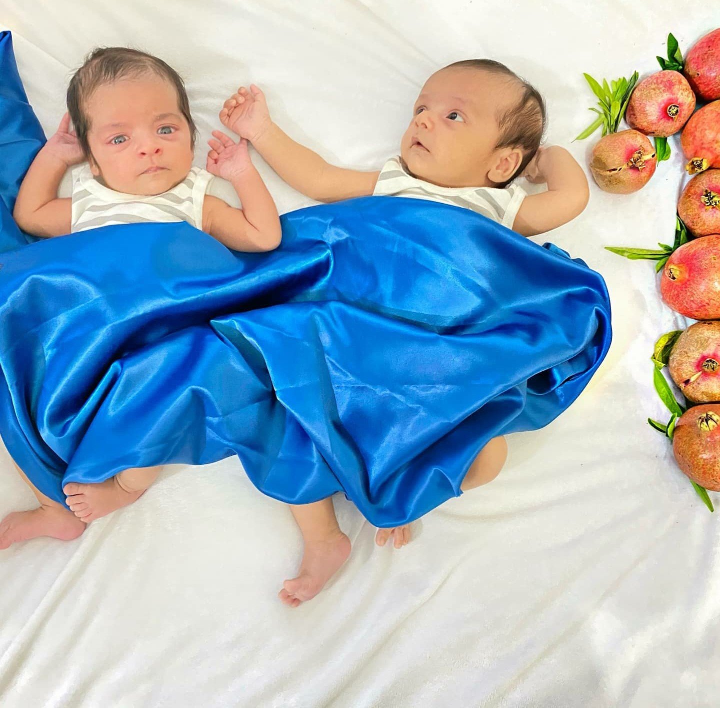 یک ماهگی نوزاد آراد و رایان قاسمی