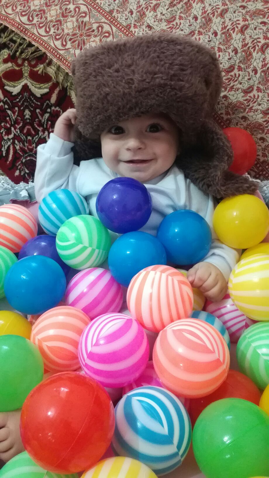 اولین نشستن نوزاد barbod pazoki