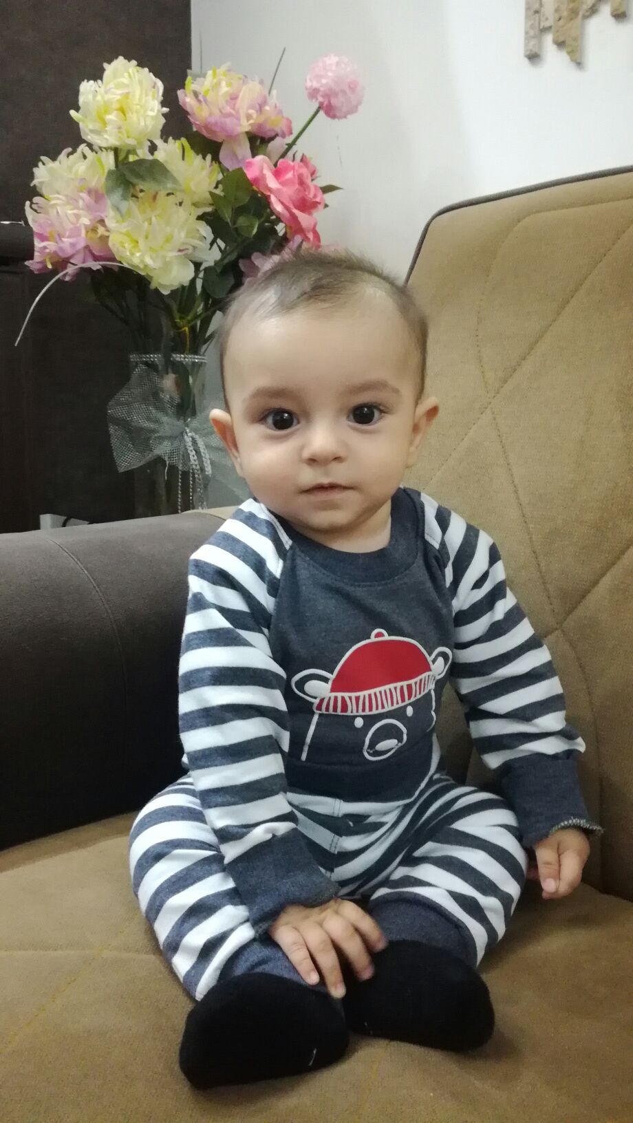 اولین نشستن نوزاد barbod pazoki