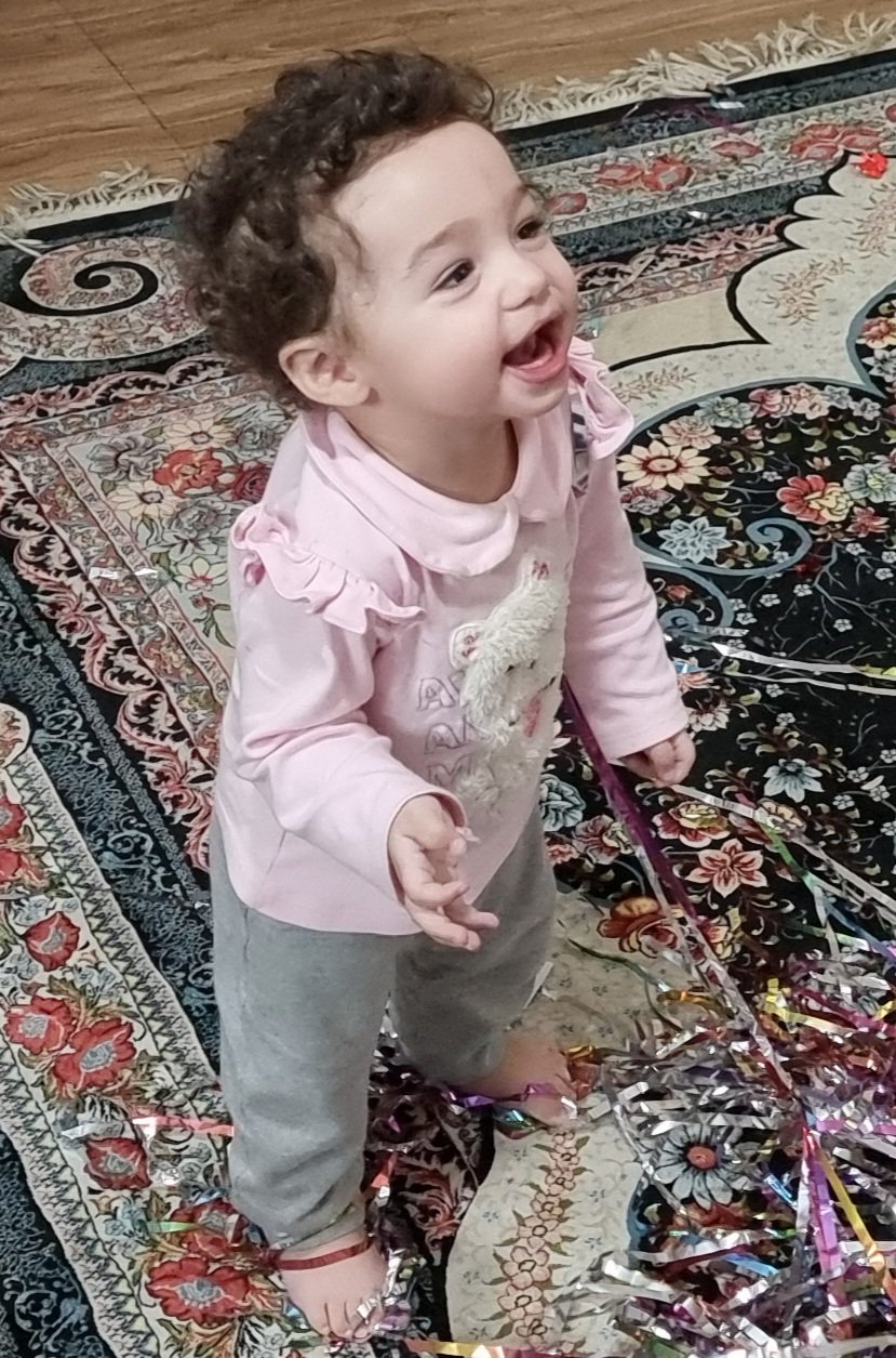 دوازده ماهگی نوزاد سید رجایی