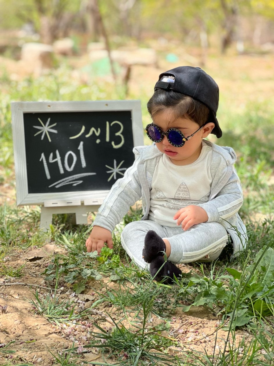 تخته سیاه سفید دایان یزدانپناه