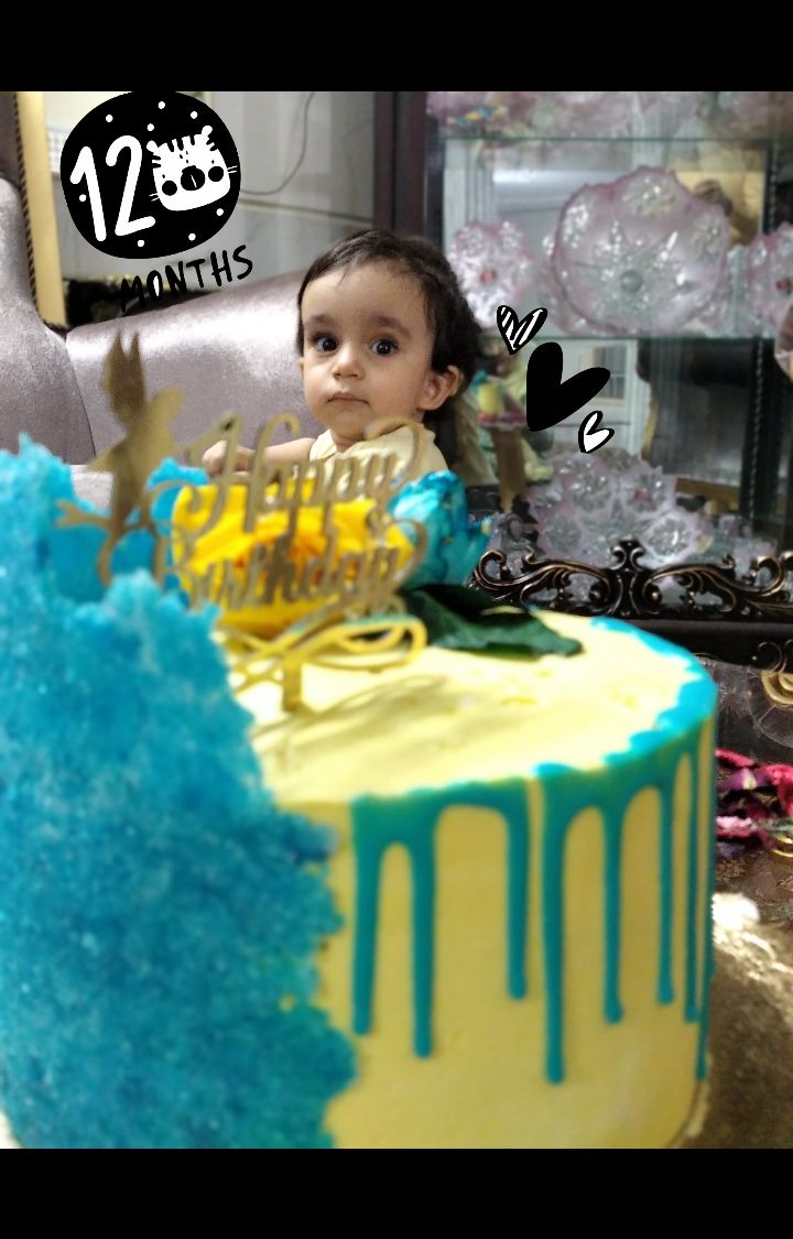 ایستادن نوزاد فرشاد رفیعی