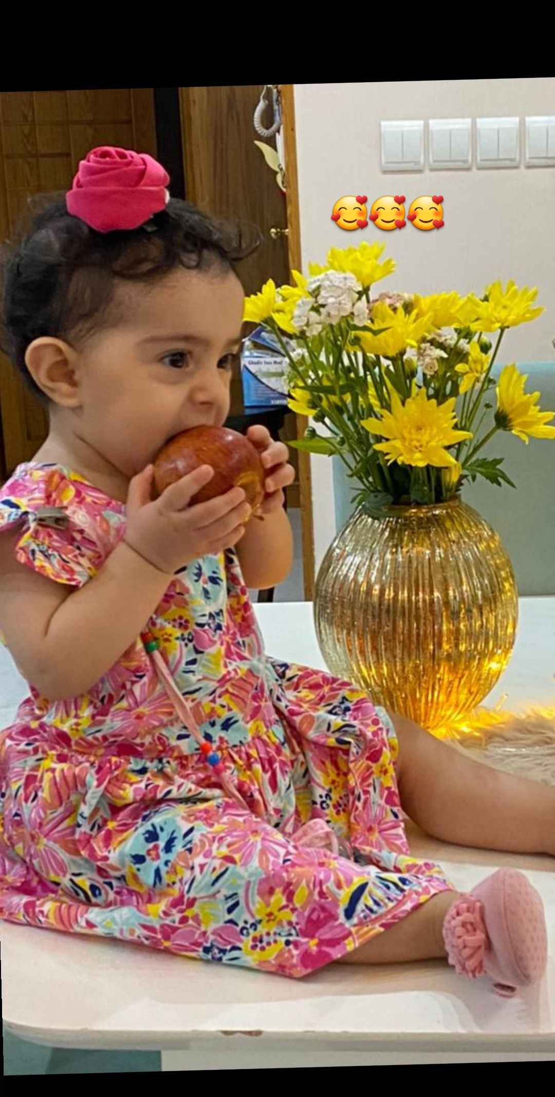 یازده ماهگی نوزاد مانلی علی اکبر زاده مجاور