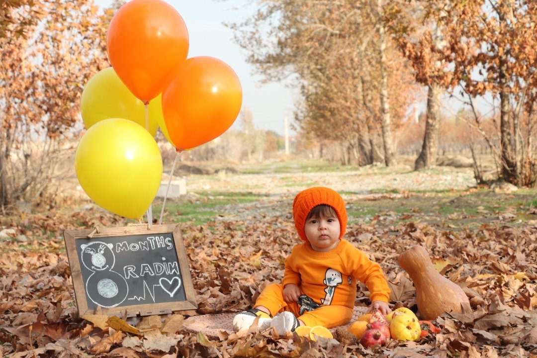 تم عکس پاییزی نوزاد رادین شکرانی