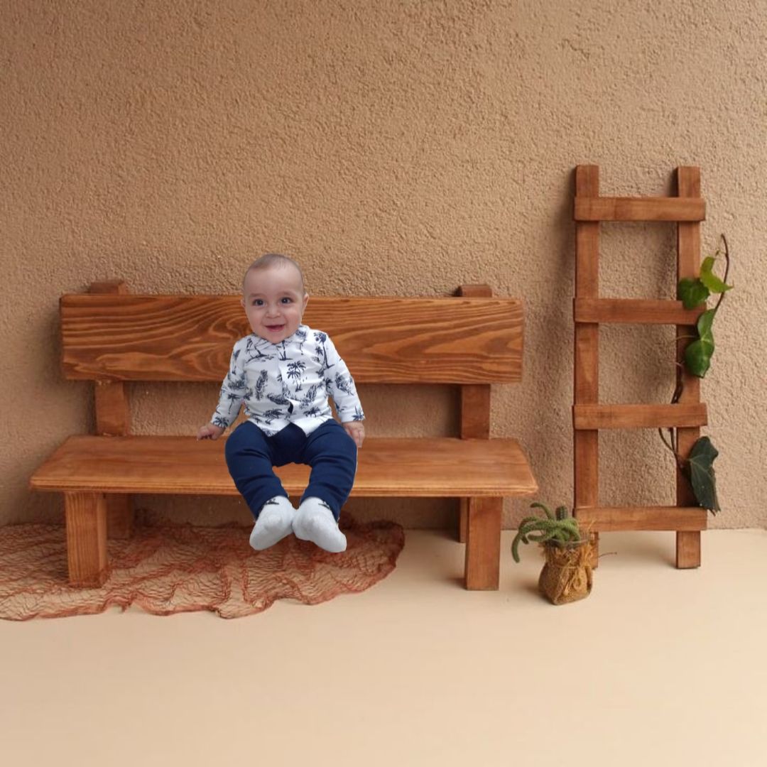 اولین نشستن نوزاد محمدرضا باغبانی