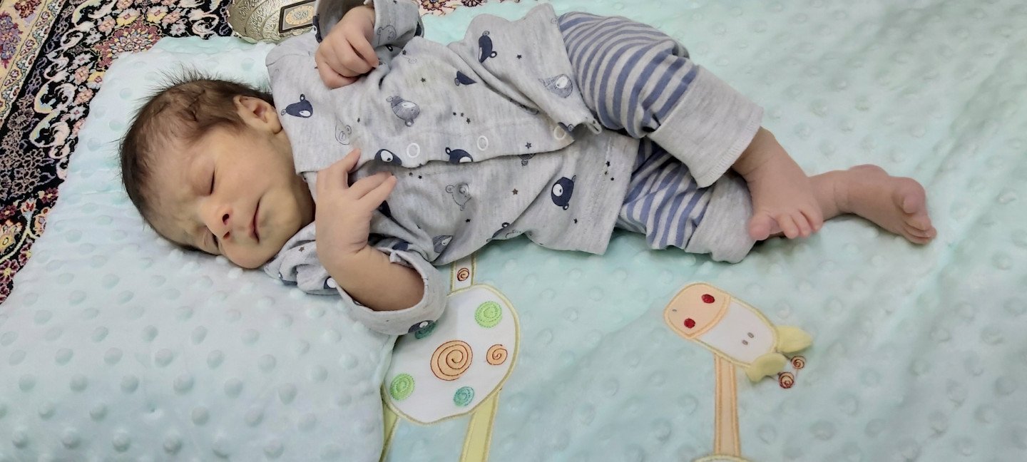 جشن کریسمس کودک پرهام قلی پور