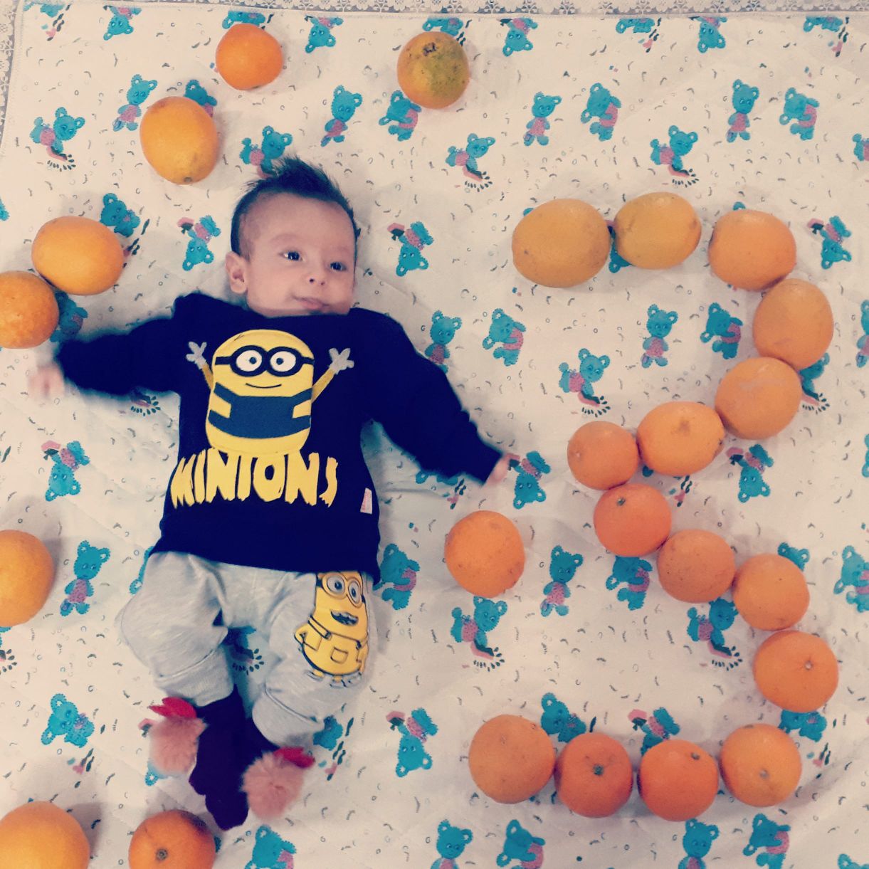 سه ماهگی نوزاد مانی پنجه بند