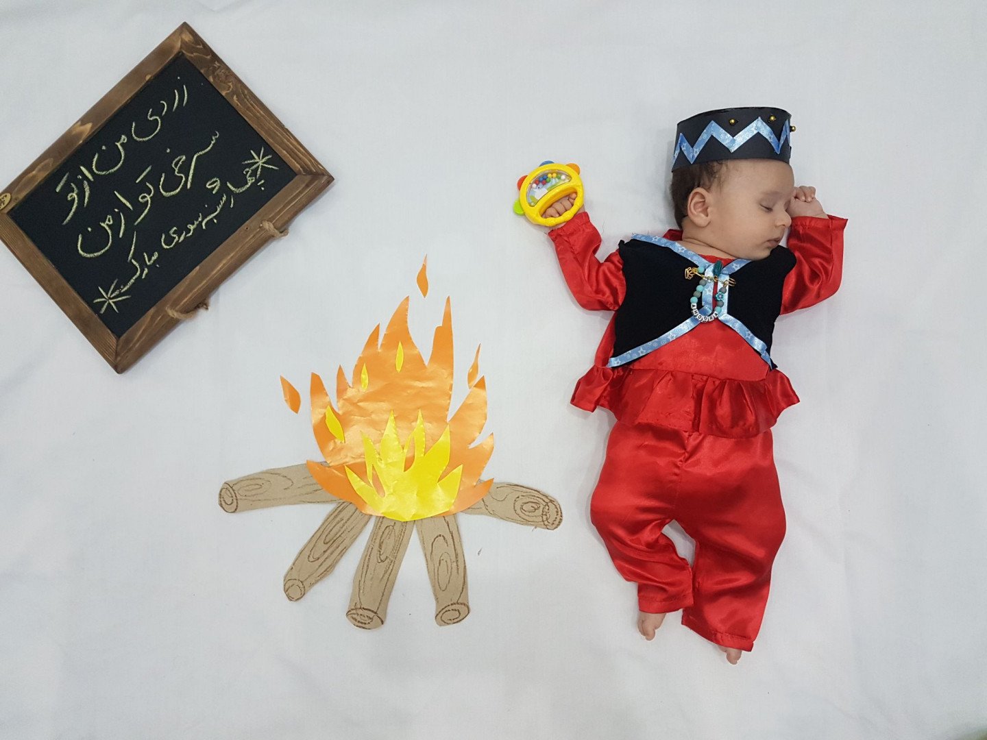 دو ماهگی نوزاد اهورا وثوق