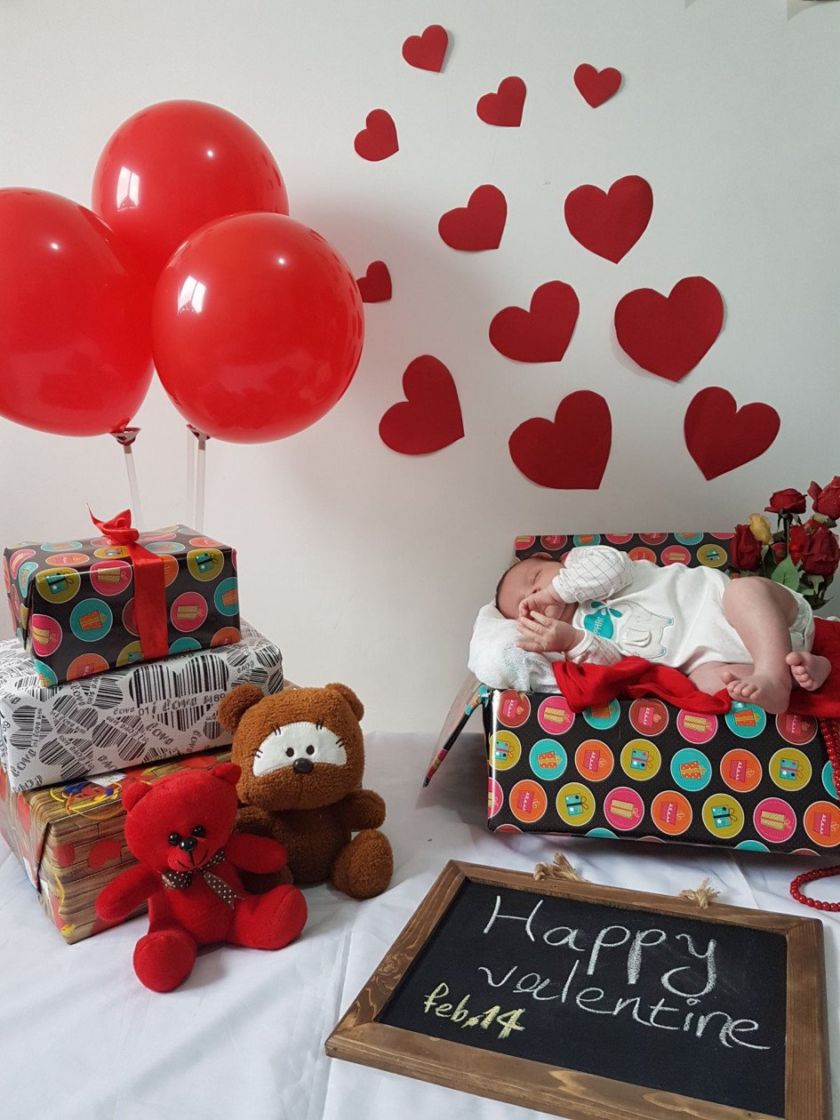 جشن ولنتاین کودک اهورا وثوق