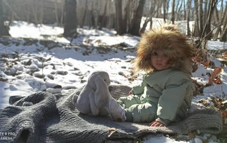 تم عکس زمستانی نوزاد ماکان مهرافروز