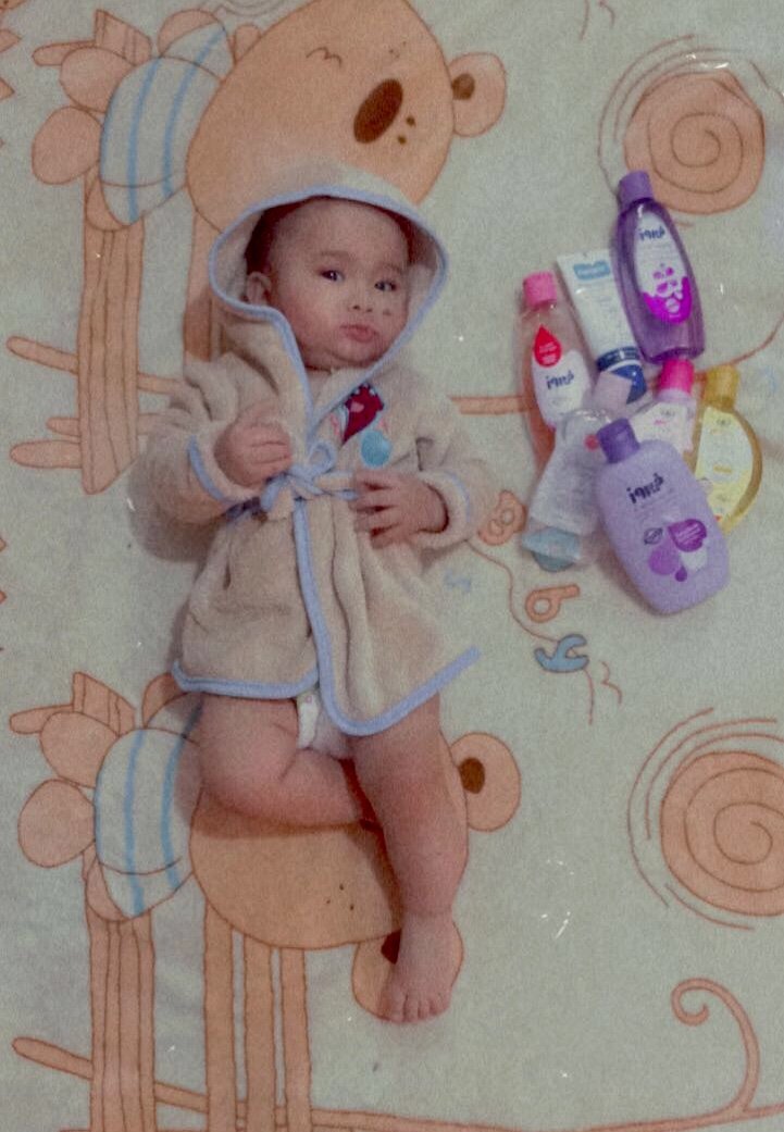 هشت ماهگی نوزاد الناز عبدالله بچاری