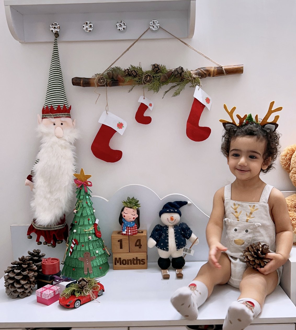 جشن کریسمس کودک دلوین قلی نژاد