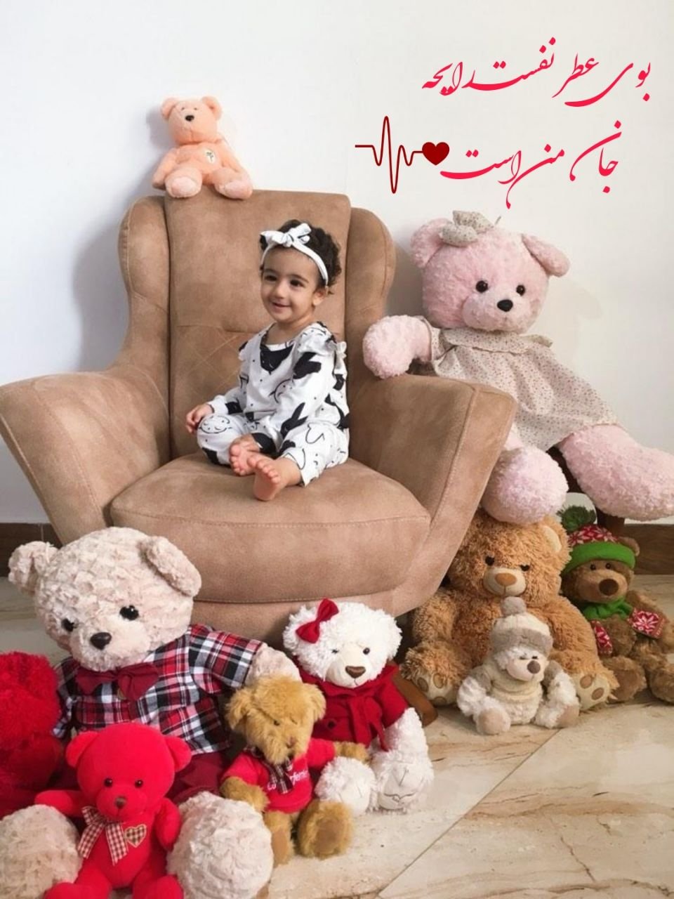 جشن هالووین کودک دلوین قلی نژاد