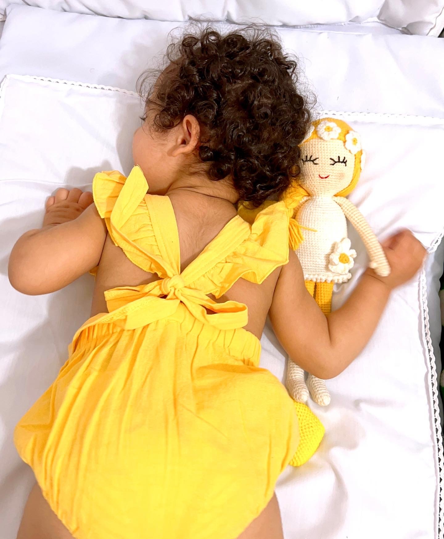 شانزده ماهگی کودک دلوین قلی نژاد