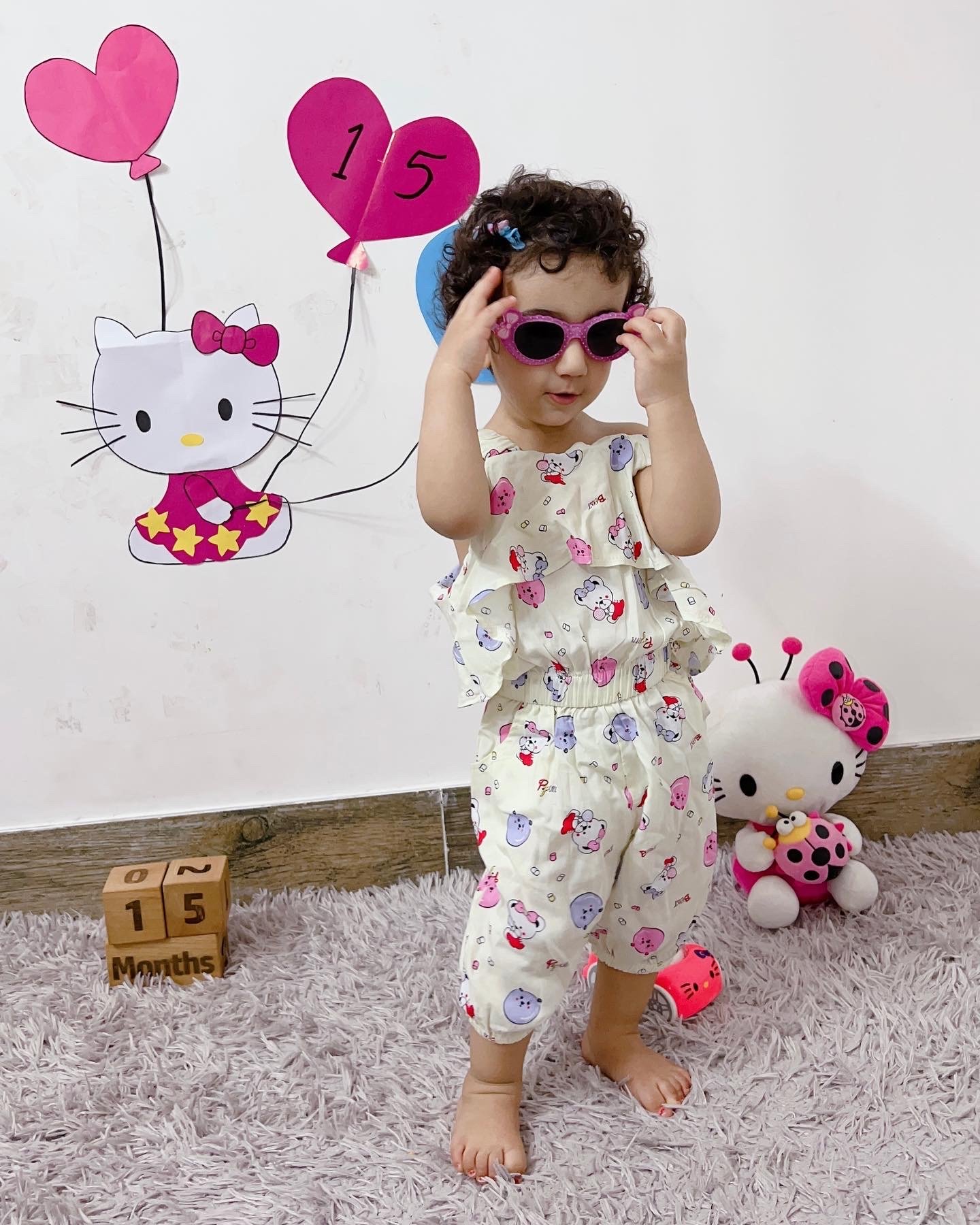 پانزده ماهگی کودک دلوین قلی نژاد