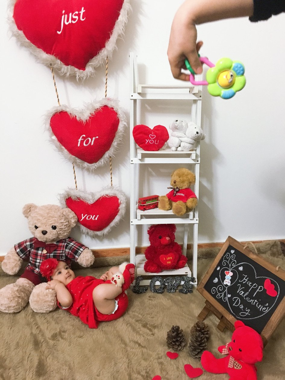 آلبوم خاطرات کودکی دلوین قلی نژاد