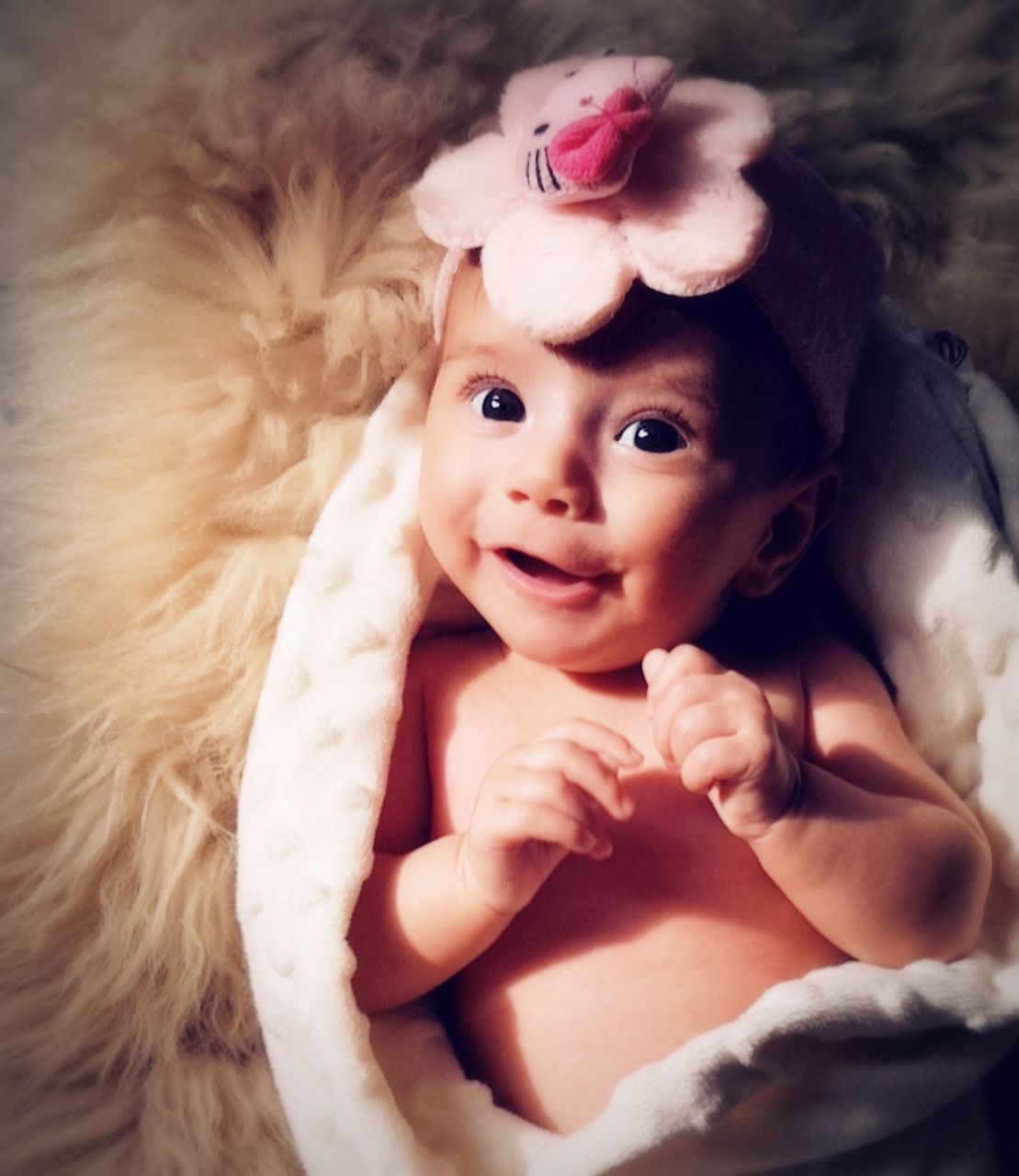 پنج ماهگی نوزاد سلین فریدونی