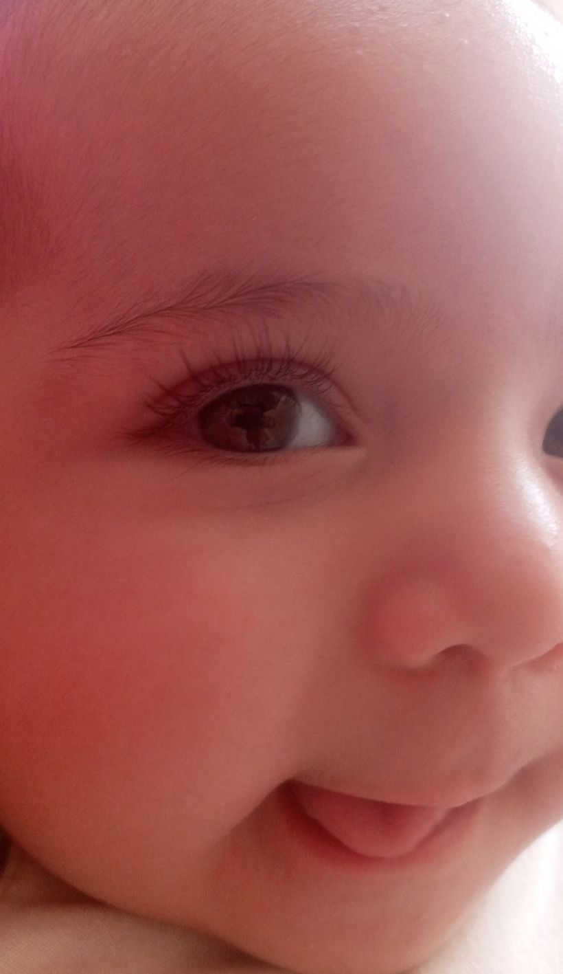 اولین خنده نوزاد بنیامین محمدیان