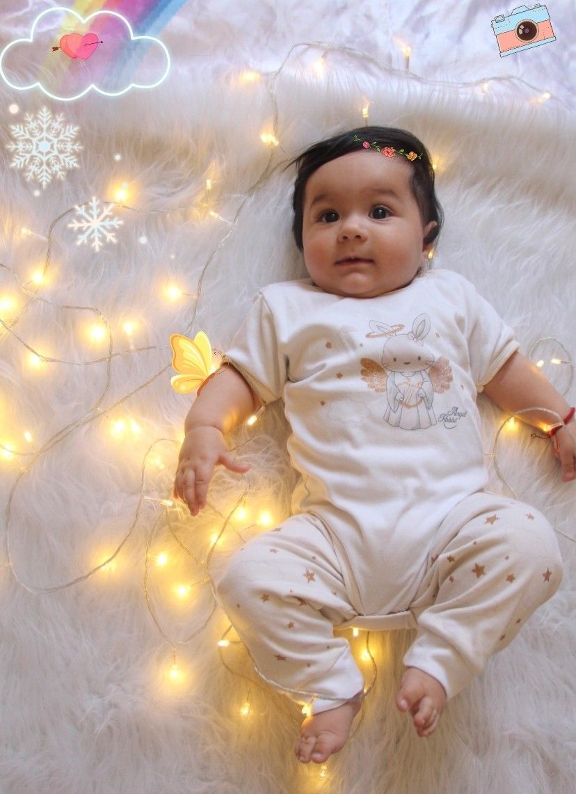 اولین خنده نوزاد یاس افشاری