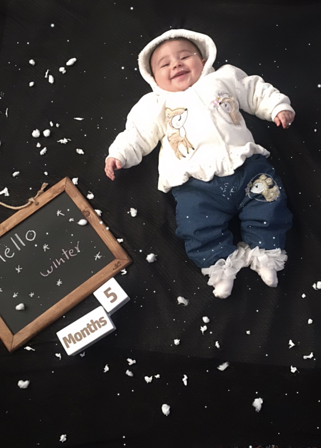 تم عکس زمستانی نوزاد شهرزاد فولادی