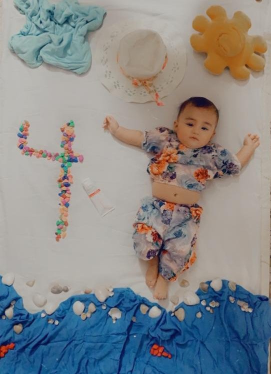 غلتیدن نوزاد حَؤراء