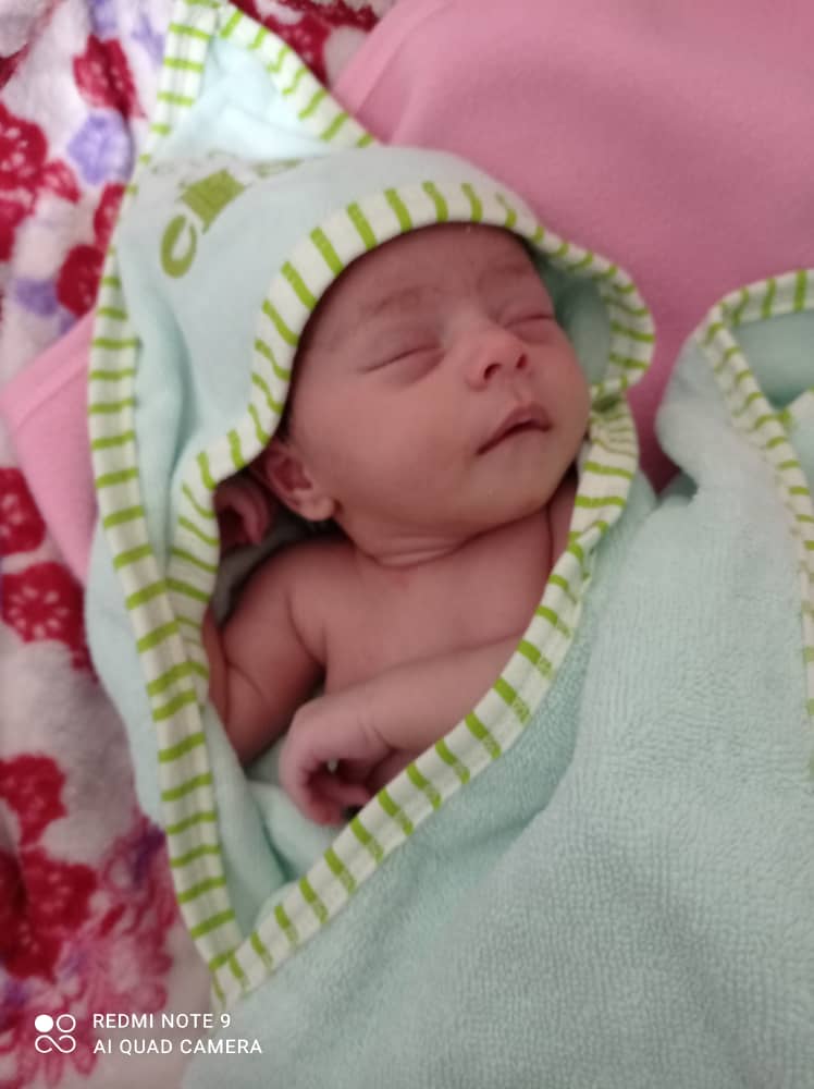 یک ماهگی من تبسم توکلی