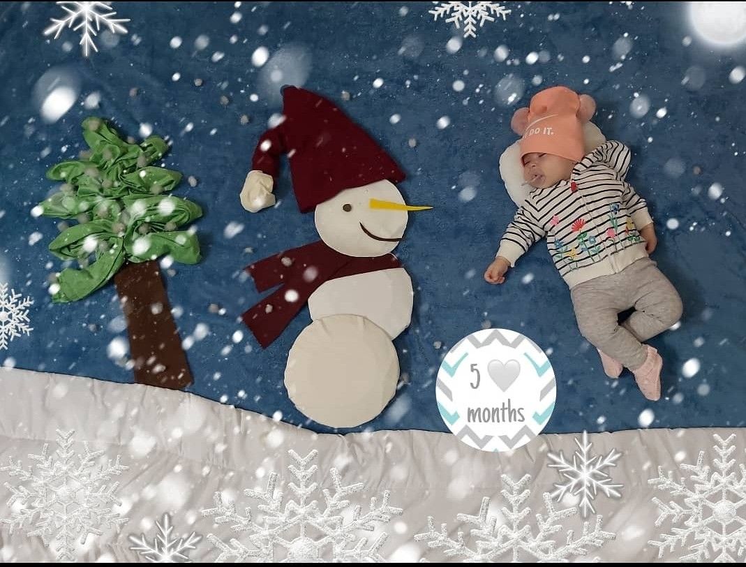 تم عکس زمستانی نوزاد viana shabani